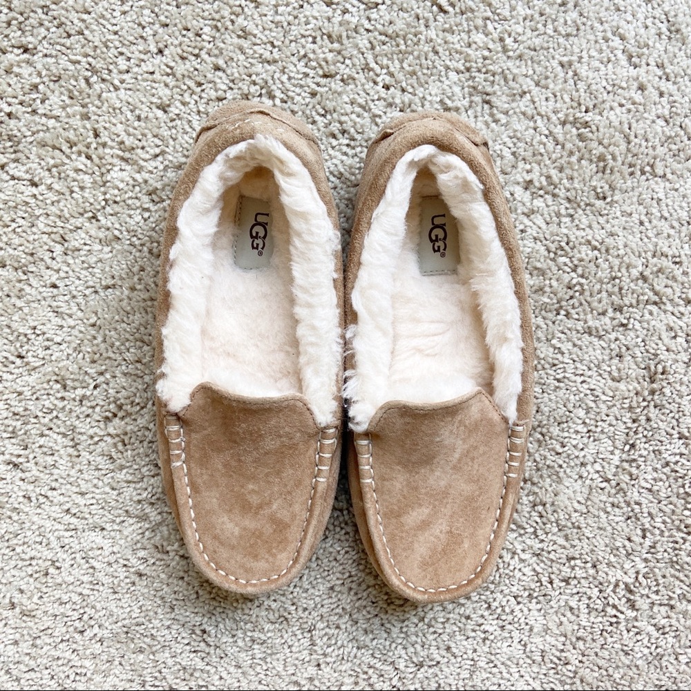 Ugg Ansley Moccasins Slippers Chestnut size 8 - Picture 4 of 4